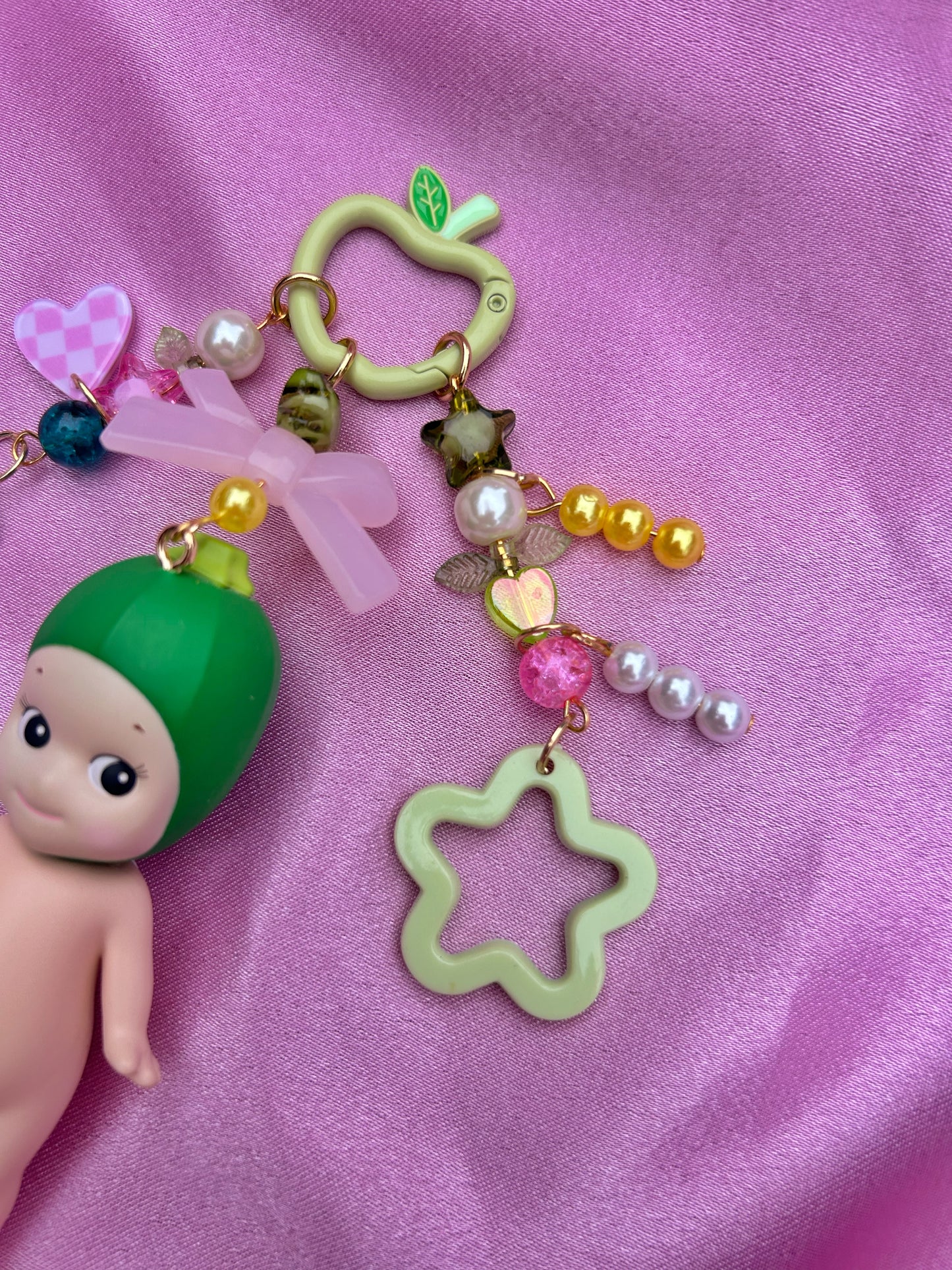 SONNY ANGEL ZUCCHINI KEYCHAIN