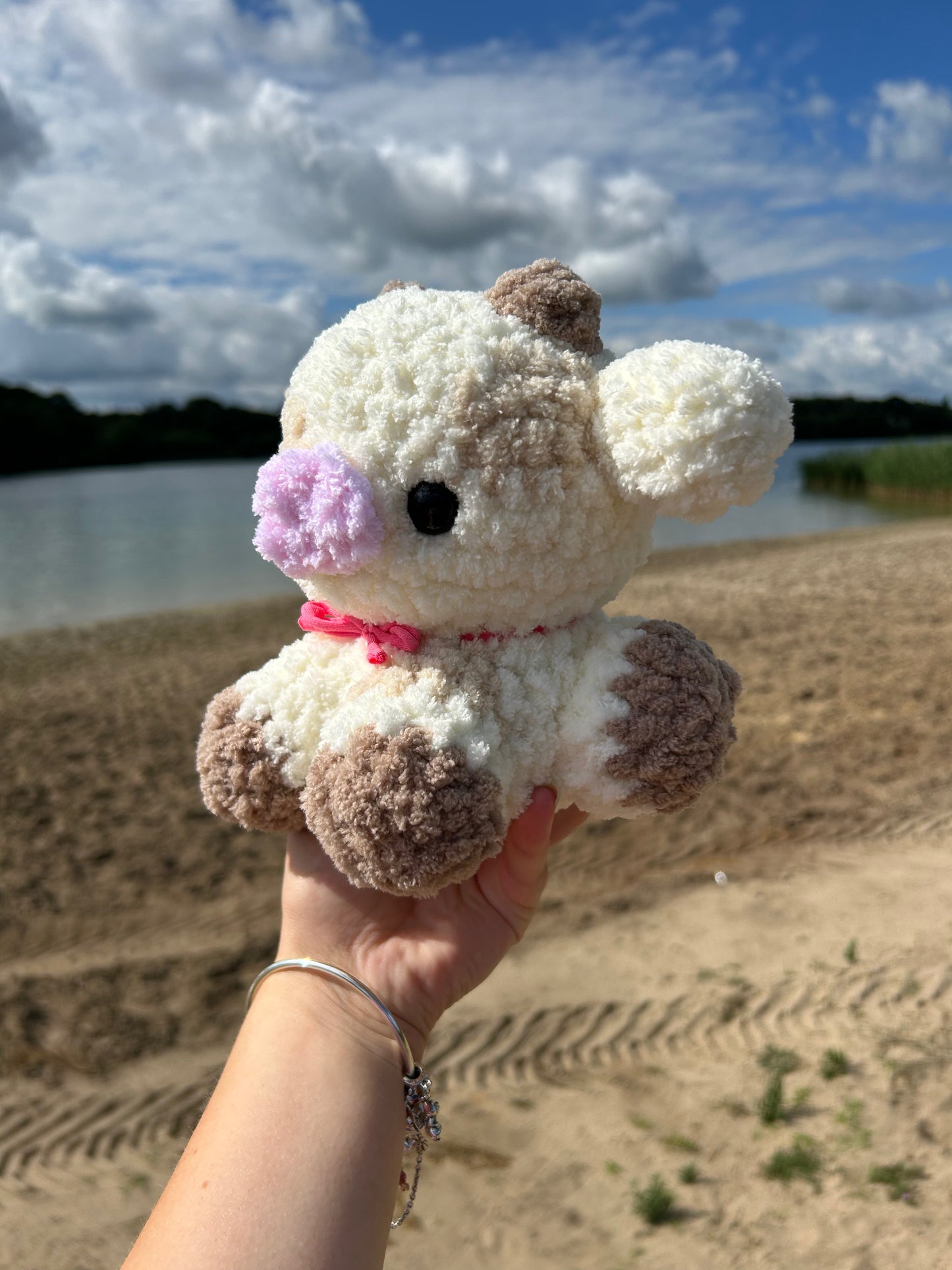 CROCHET SITTING COW PLUSHIE