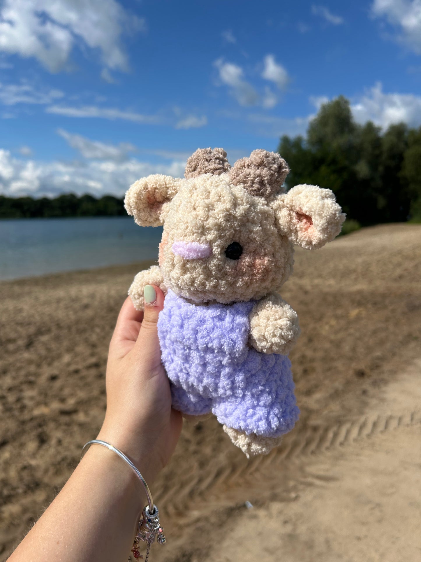 CROCHET SYLVANIAN FAMILIES GOAT PLUSHIE