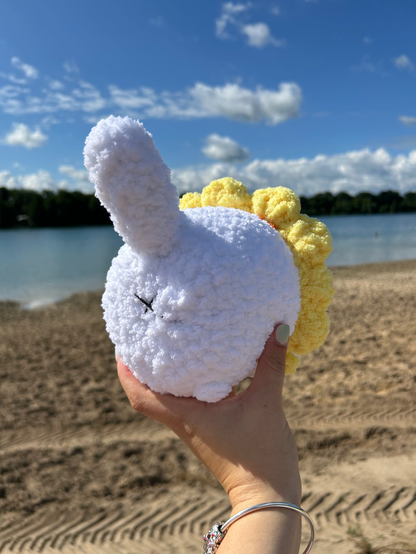 CROCHET FLOWER CAT PLUSHIE