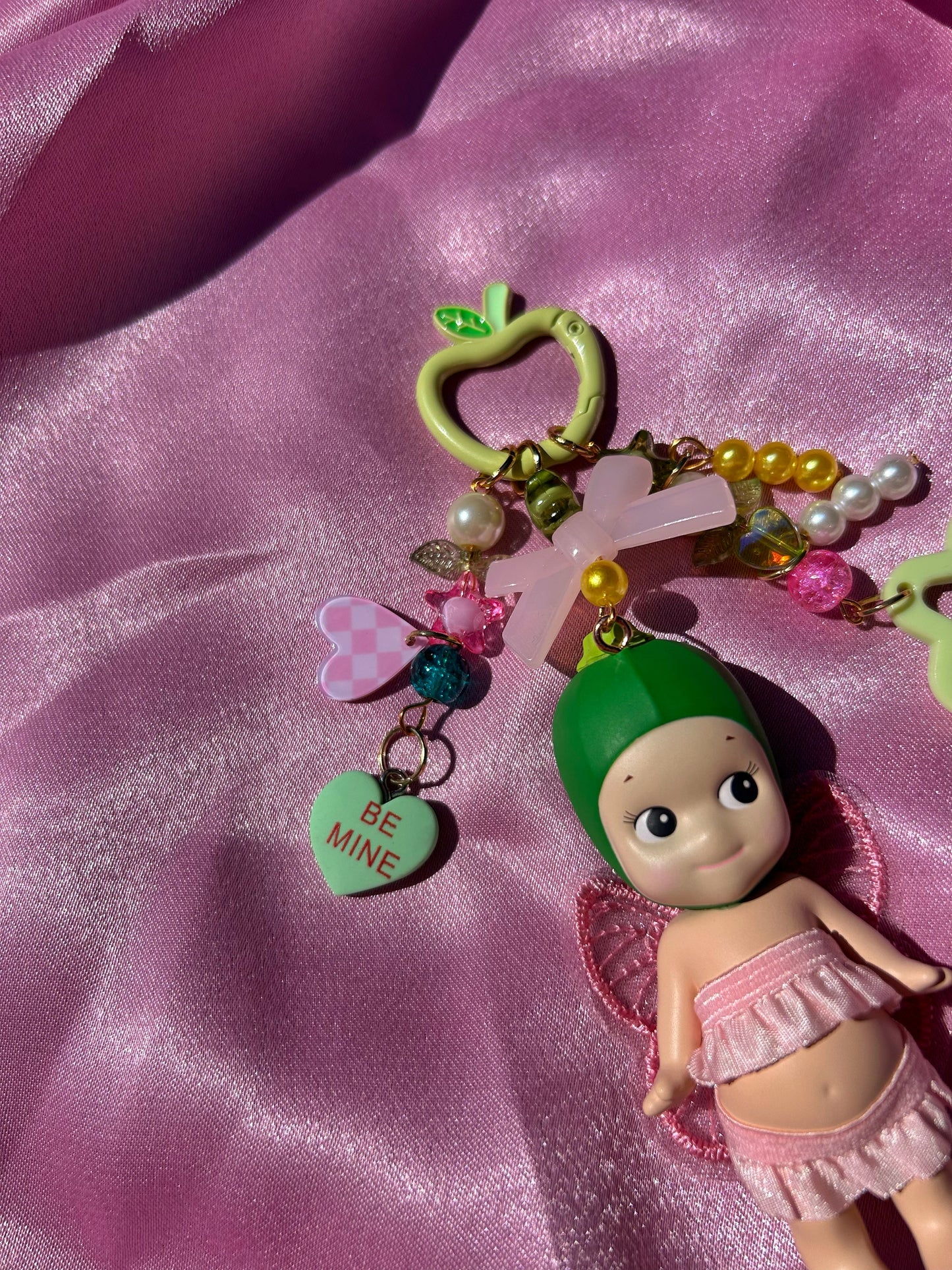 SONNY ANGEL ZUCCHINI KEYCHAIN