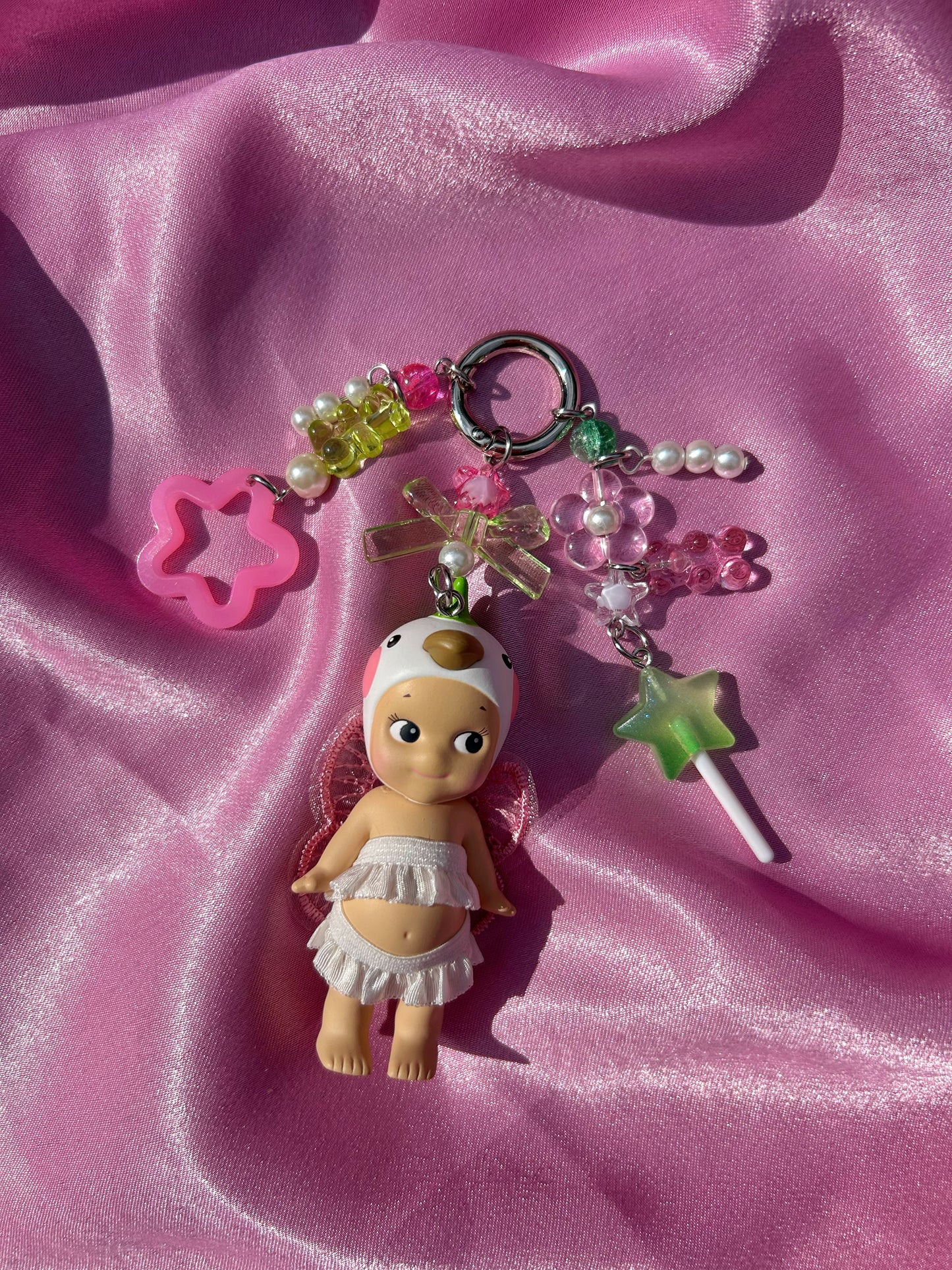 PARROT SONNY ANGEL KEYCHAIN