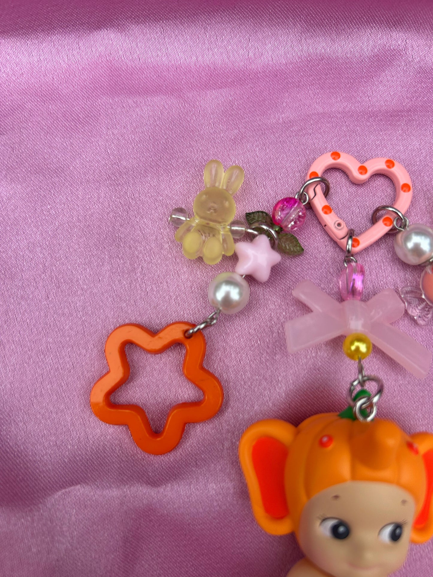 ELEPHANT PUMPKIN SONNY ANGEL KEYCHAIN