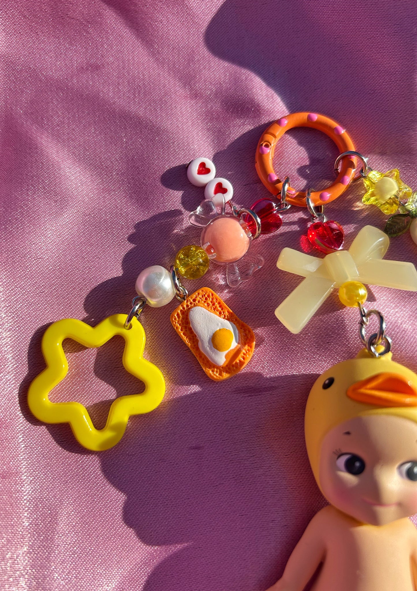 DUCK SONNY ANGEL KEYCHAIN