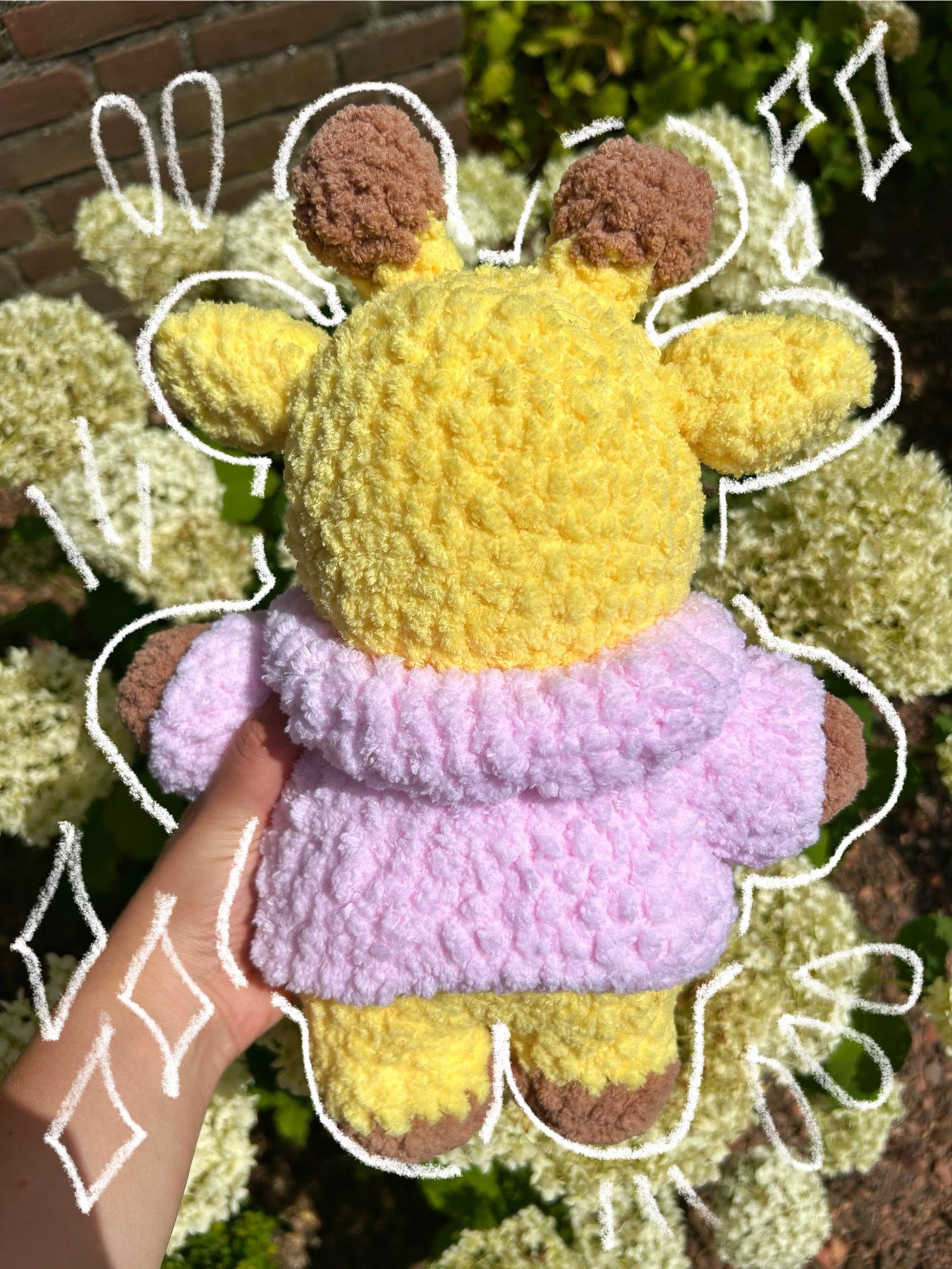 CROCHET GIRAFFE IN A SWEATER PLUSHIE