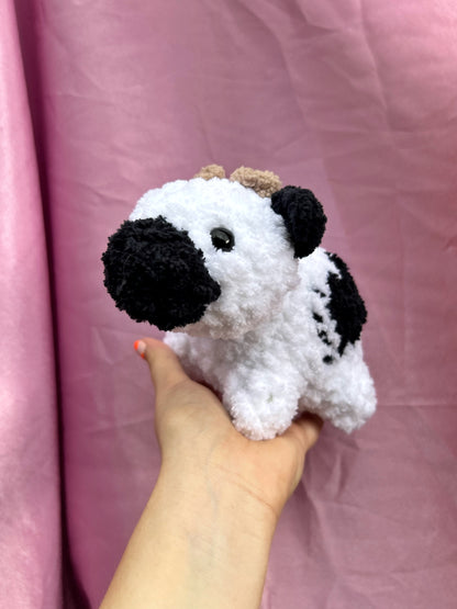 CROCHET MINI COW PLUSHIE
