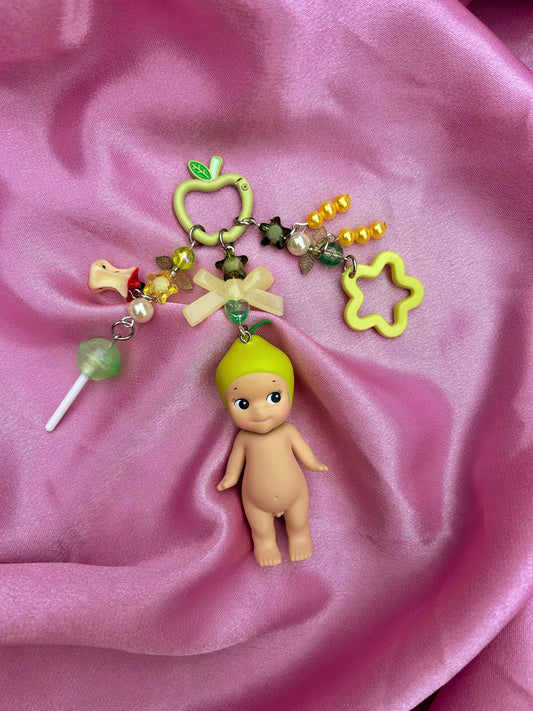 SONNY ANGEL PEAR KEYCHAIN