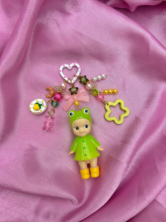SONNY ANGEL FROG KEYCHAIN