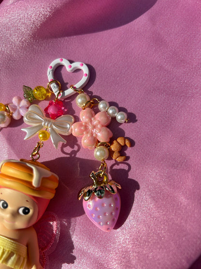 PANCAKE SONNY ANGEL KEYCHAIN