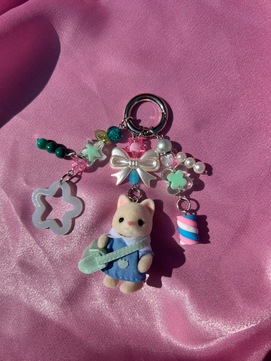 SCHOOL FRIENDS CAT SYLVANIAN FAMILIES KEYCHAIN
