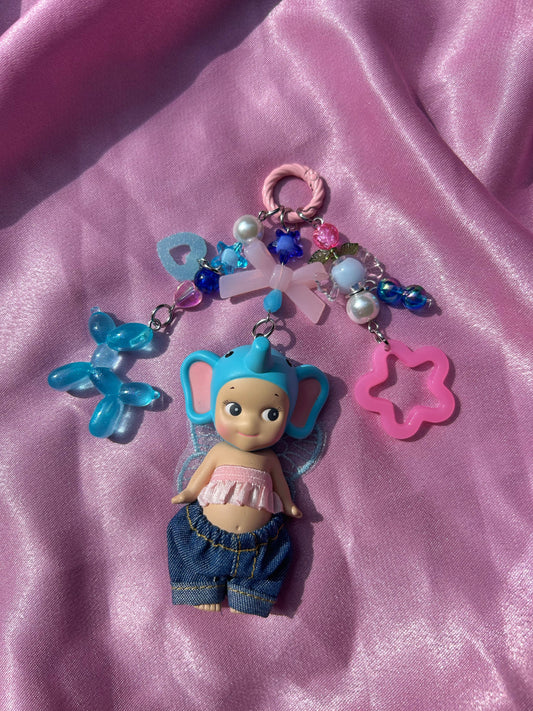 ELEPHANT SONNY ANGEL KEYCHAIN
