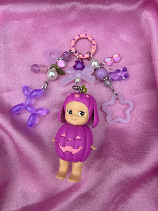 PUMPKIN BUNNY SONNY ANGEL KEYCHAIN