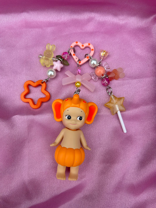ELEPHANT PUMPKIN SONNY ANGEL KEYCHAIN