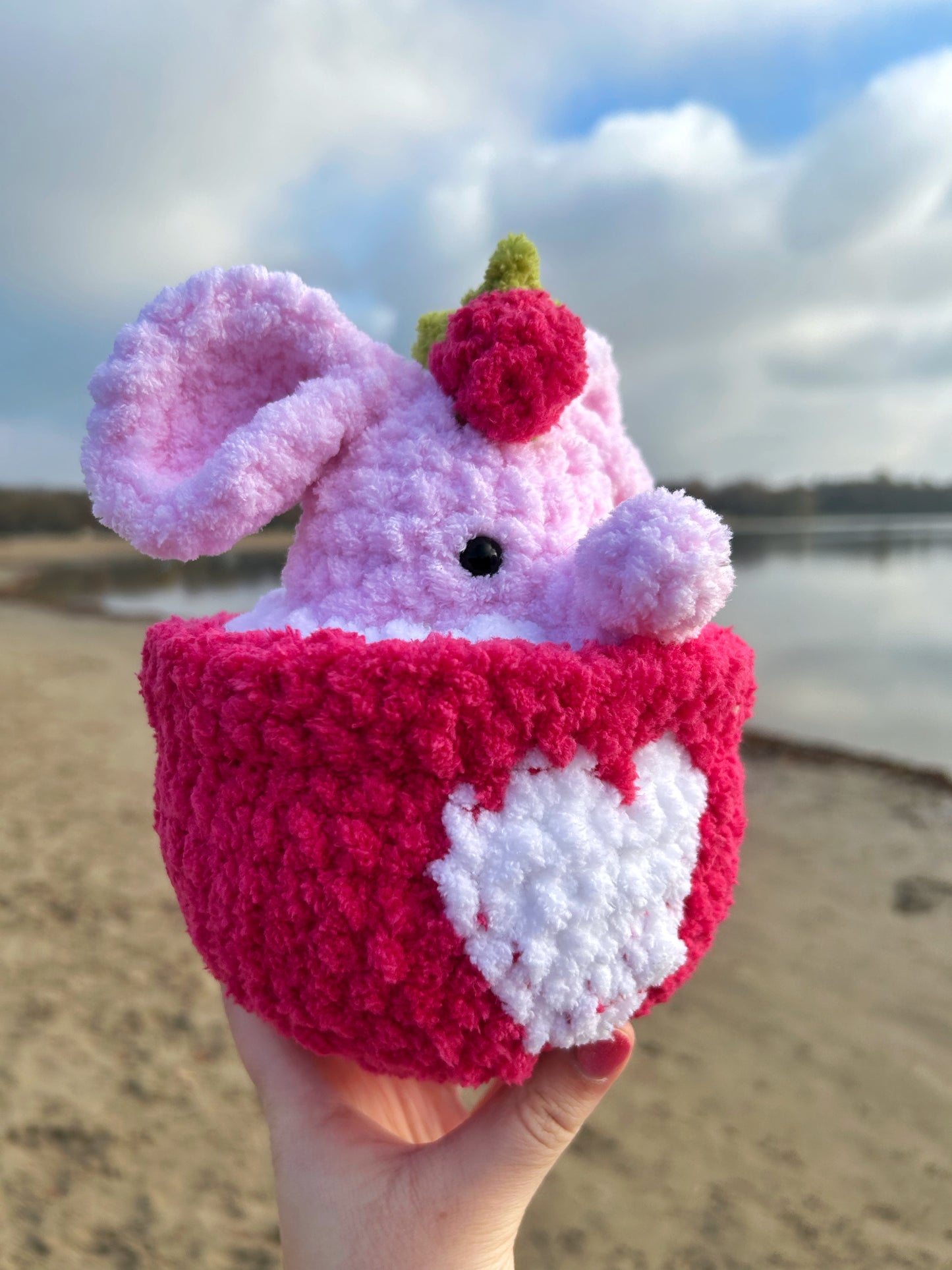 CROCHET STRAWBERRY ELEPHANT MUG PLUSHIE