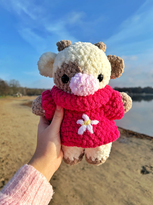 CROCHET COW WITH SWEATER PLUSHIE