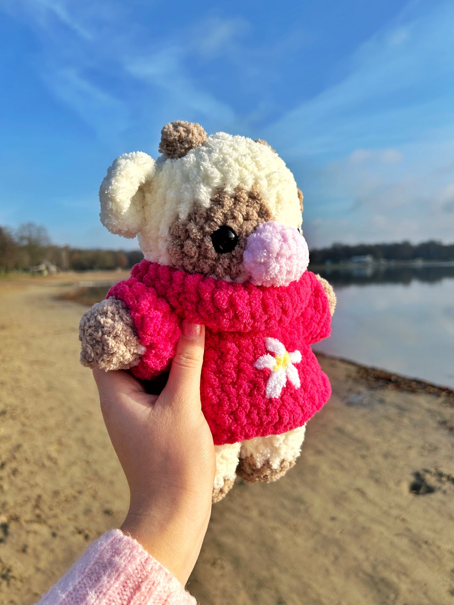 CROCHET COW WITH SWEATER PLUSHIE