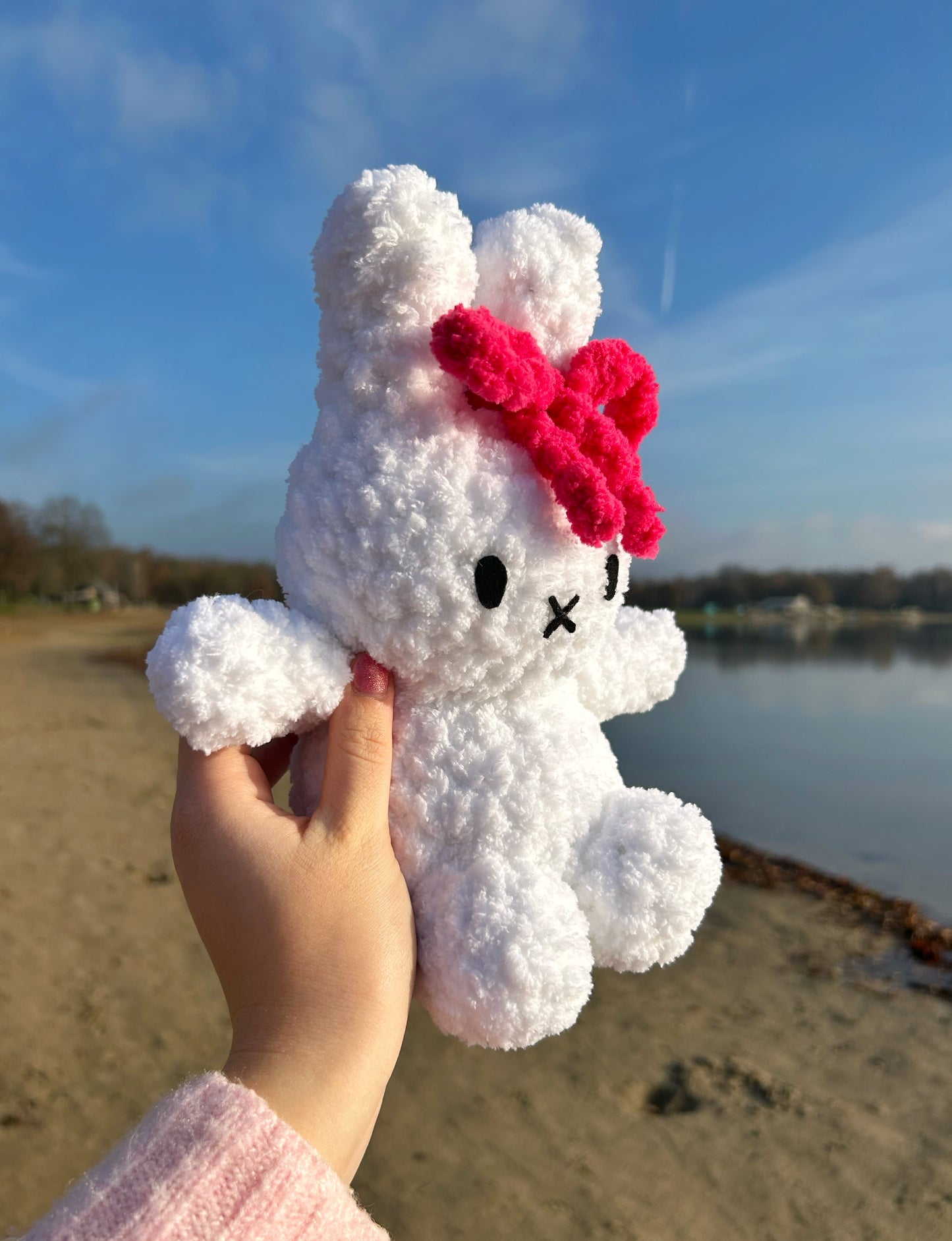 CROCHET COQUETTE MIFFY PLUSHIE