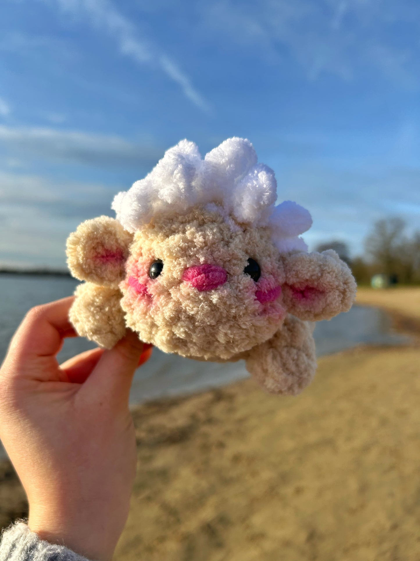 CROCHET LAMB PLUSHIE