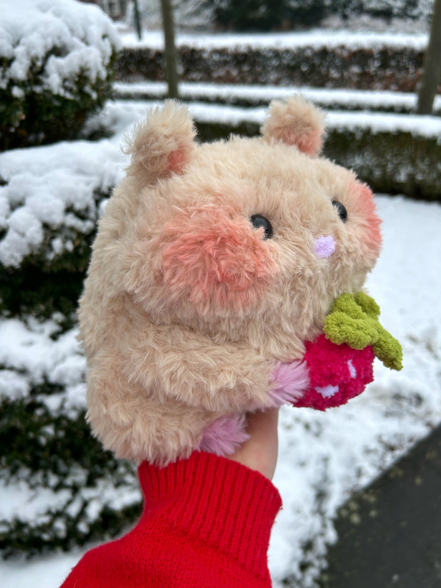 CROCHET FLUFFY HAMSTER PLUSHIE