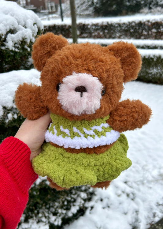 CROCHET FLUFFY BEAR PLUSHIE