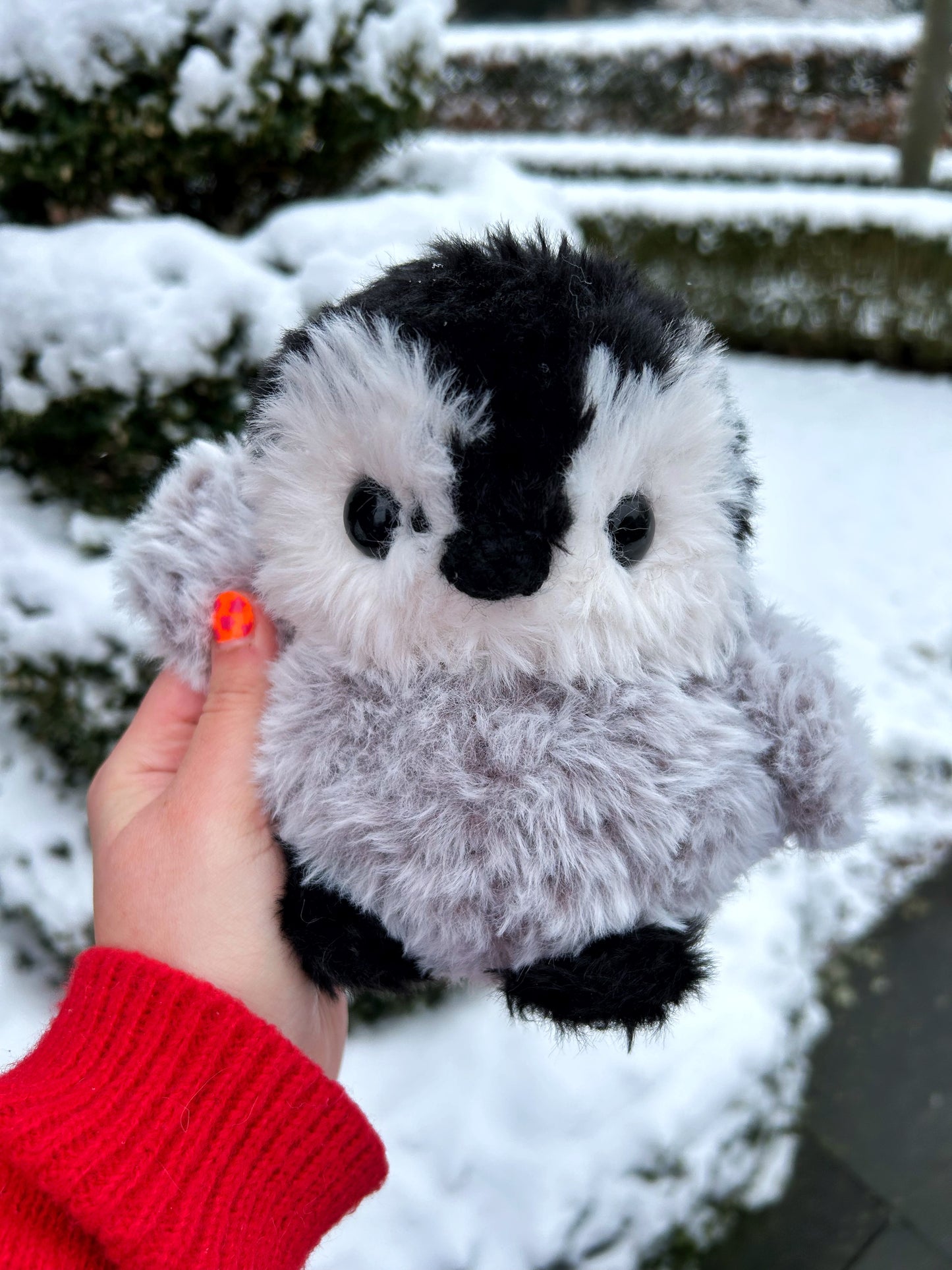 CROCHET PENGUIN PLUSHIE