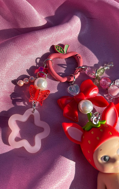 SONNY ANGEL STRAWBERRY LOVE FAWN KEYCHAIN