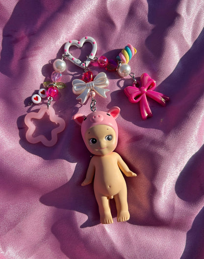 PIG SONNY ANGEL KEYCHAIN