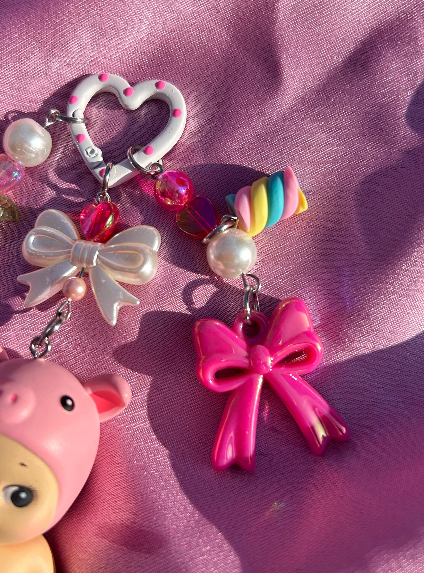 PIG SONNY ANGEL KEYCHAIN