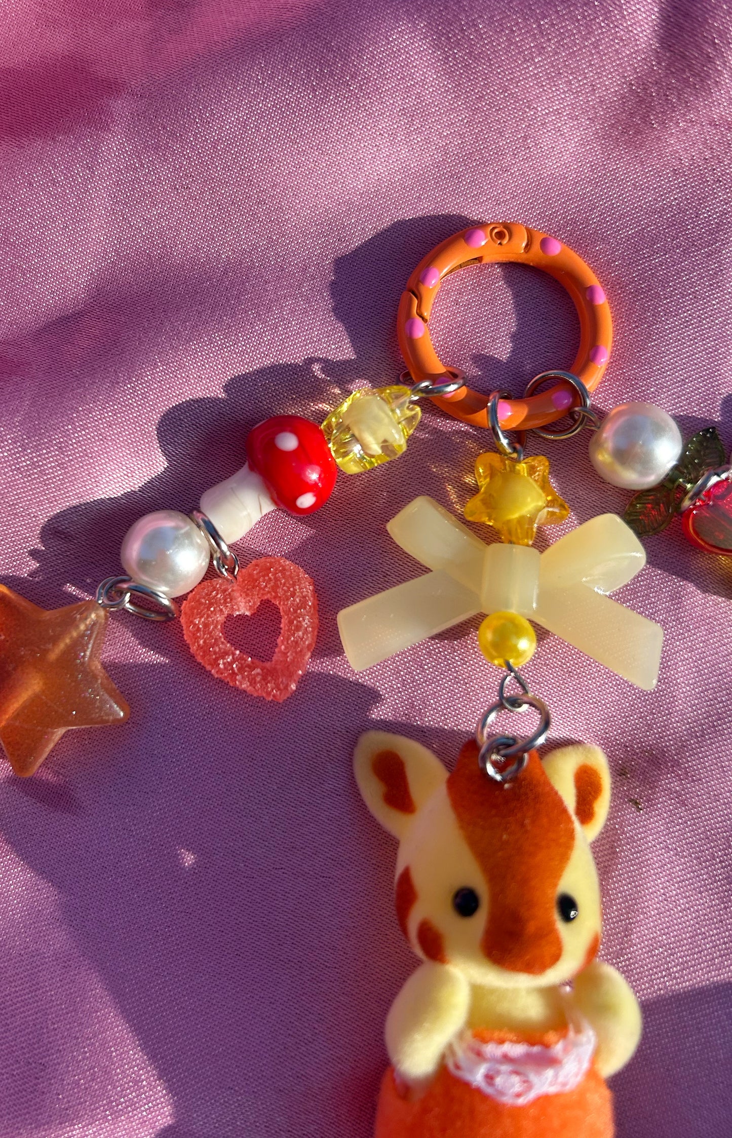 SYLVANIAN FAMILIES GIRAFFE KEYCHAIN