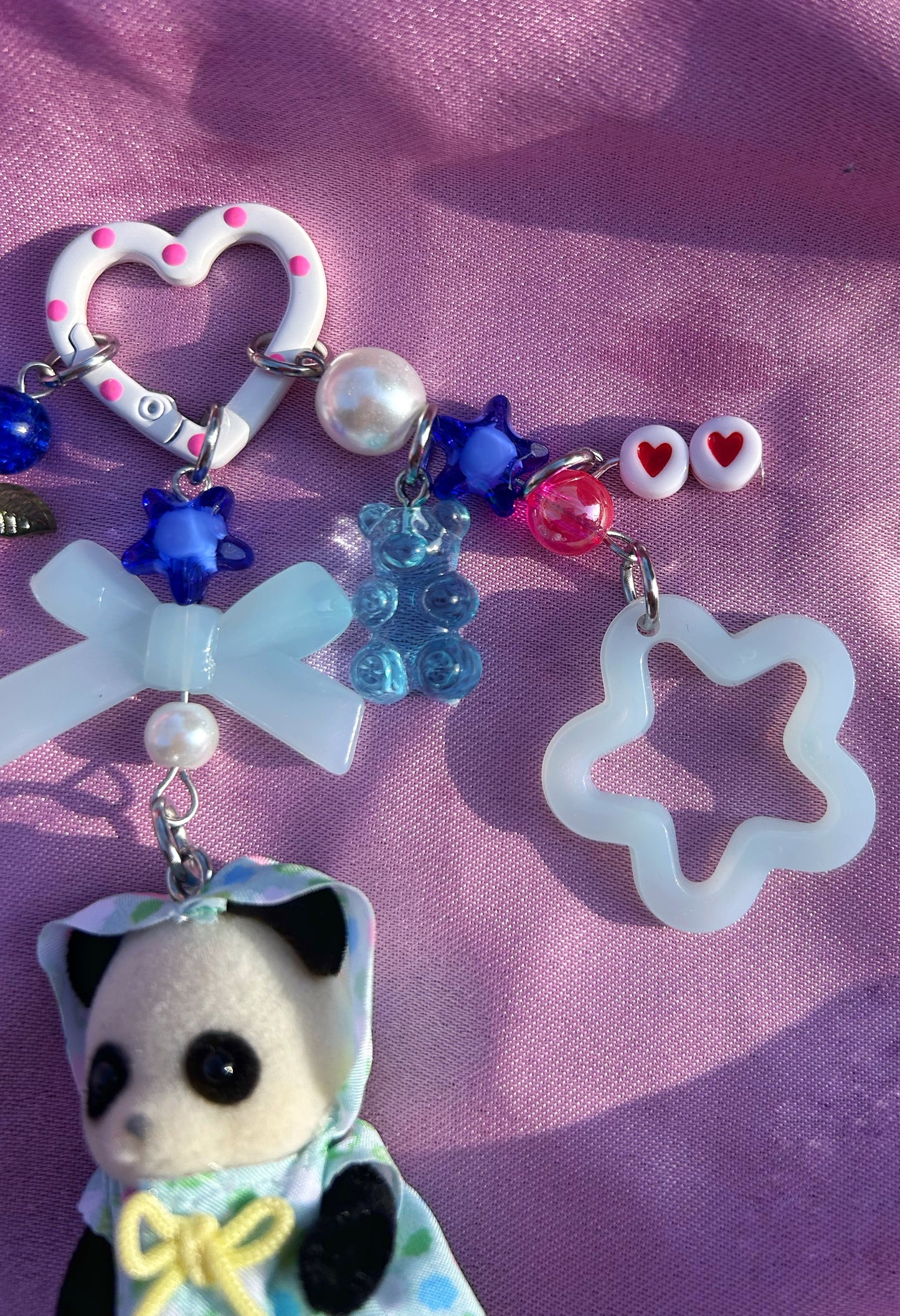 SYLVANIAN FAMILIES RAINCOAT PANDA KEYCHAIN