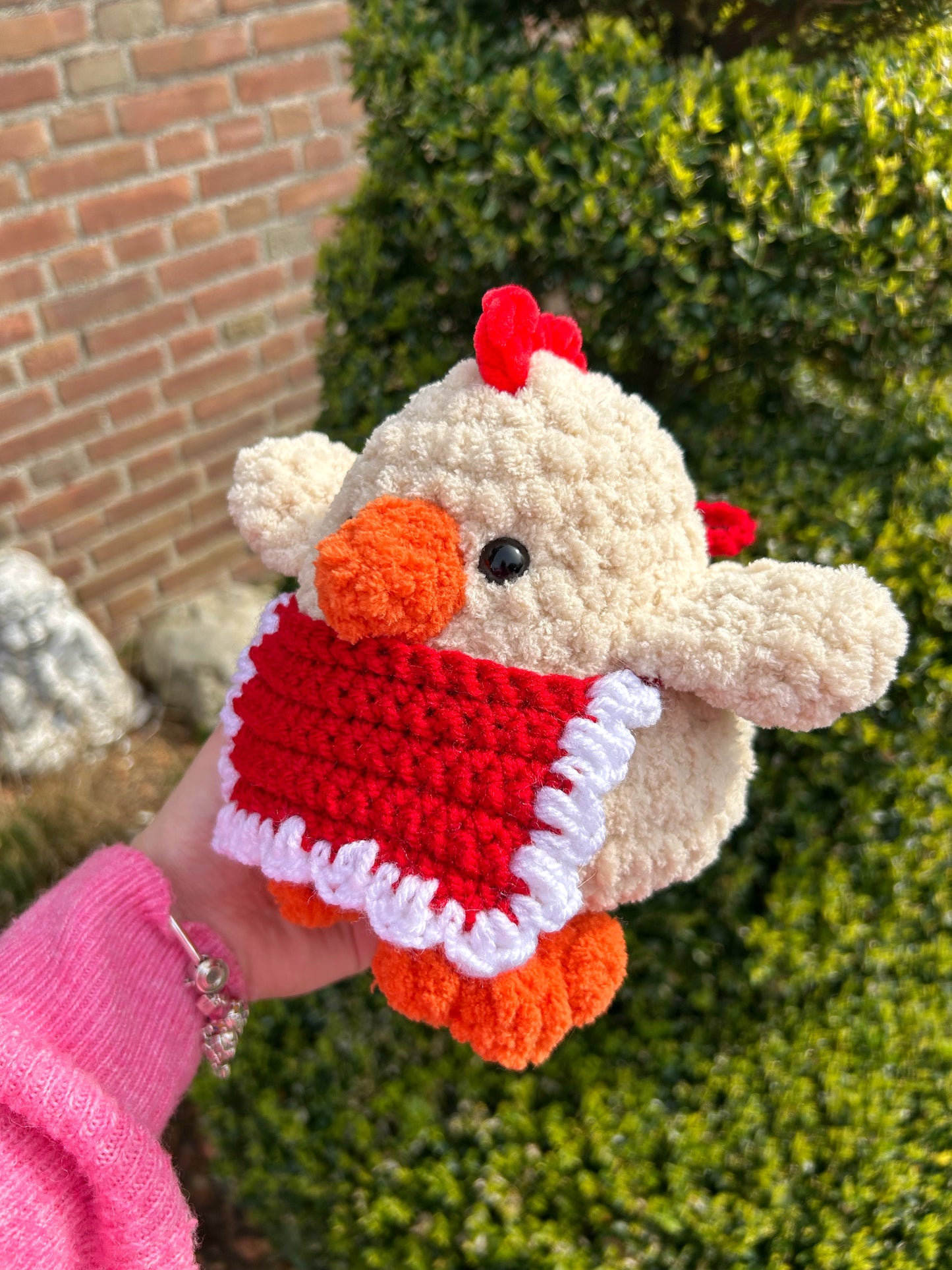 CROCHET EASTER CHICKEN PLUSHIE