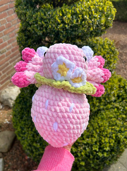 CROCHET STRAWBERRY SPIDER PLUSHIE